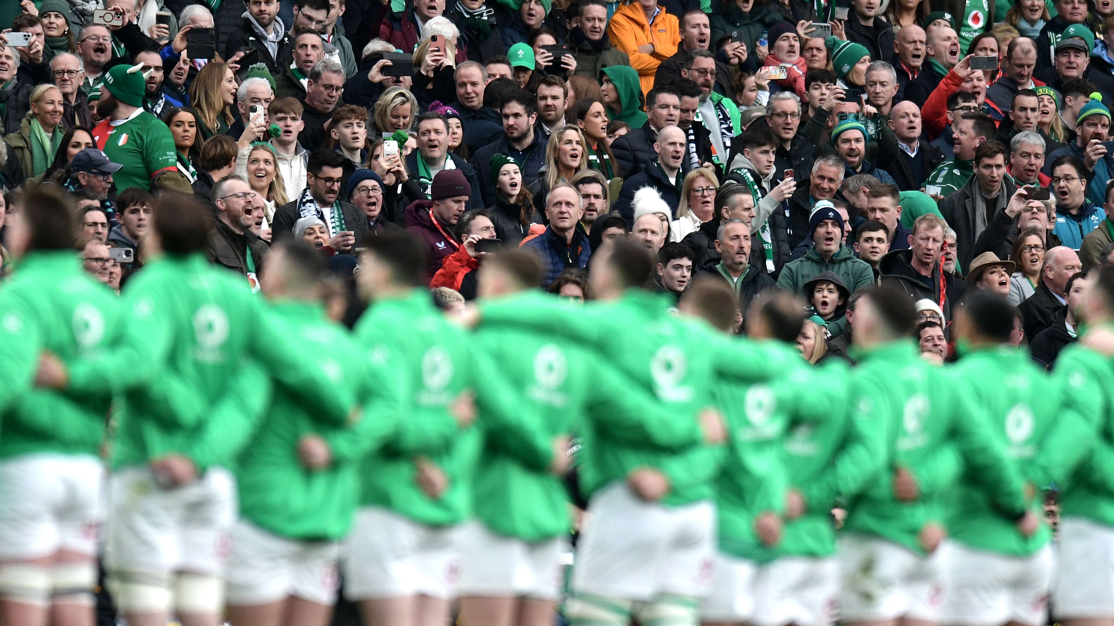 鮑威爾都是 鮑威爾都是